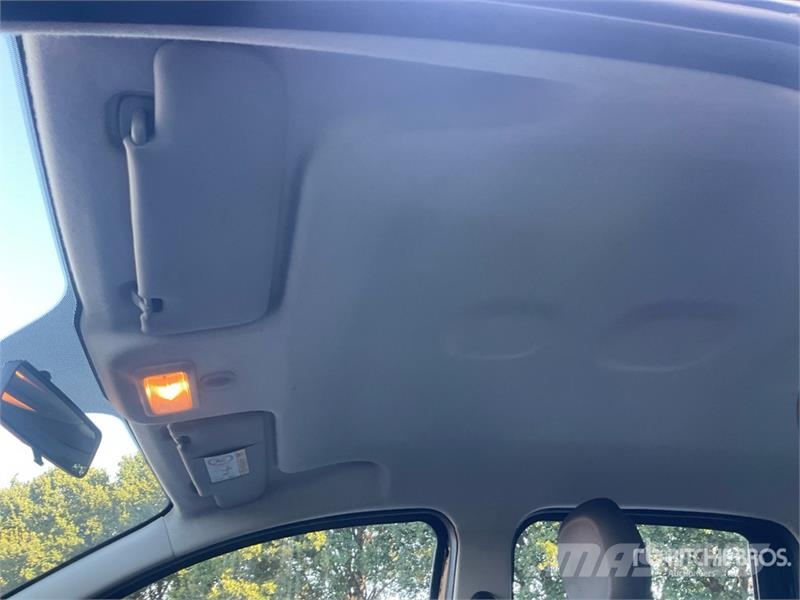 Fiat Panda 1.0 MildHybrid 52 KW Automobile Personbiler