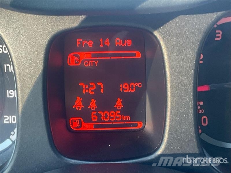 Fiat Panda 1.0 MildHybrid 52 KW Automobile Personbiler