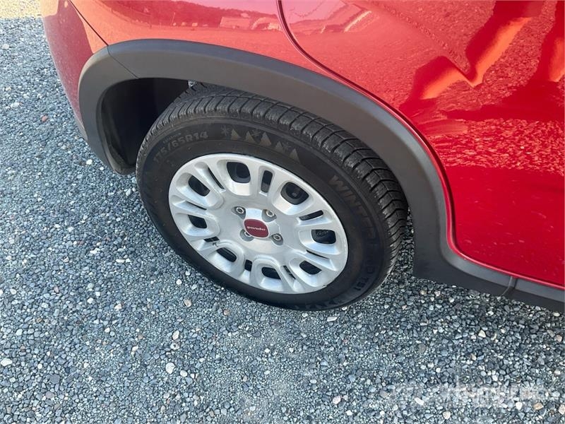 Fiat Panda 1.0 MildHybrid 52 KW Automobile Personbiler