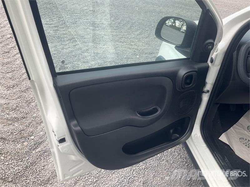 Fiat Panda 1.0 MildHybrid 52 KW Automobile Personbiler