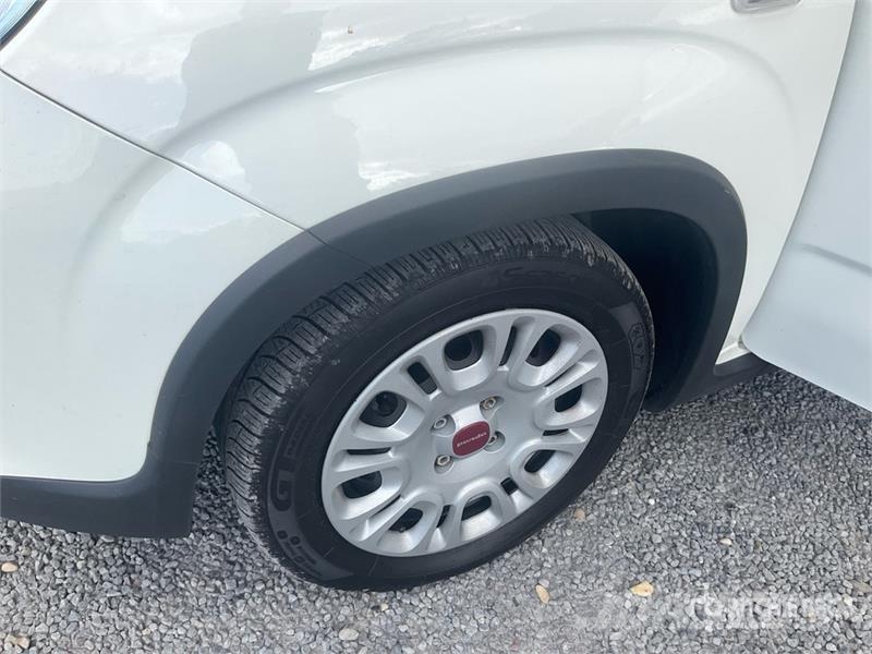 Fiat Panda 1.0 MildHybrid 52 KW Automobile Personbiler
