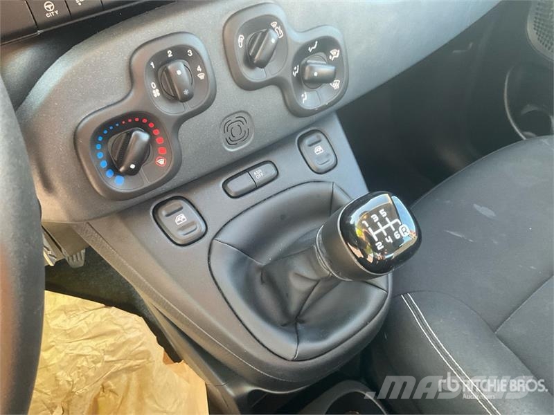 Fiat Panda 1.0 MildHybrid 52 KW Automobile Personbiler