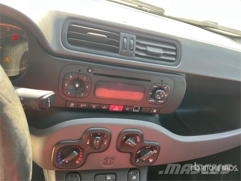 Fiat Panda 1.3 MJT 75CV EU5 VAN CLIMBING 4X4 2P.POP Car Pakettiautot