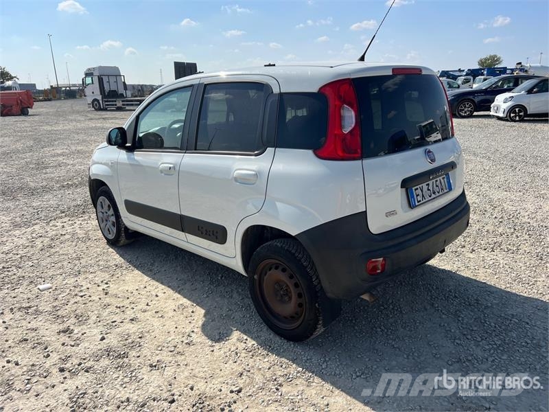 Fiat Panda 1.3 MJT 75CV EU5 VAN CLIMBING 4X4 2P.POP Car Pakettiautot