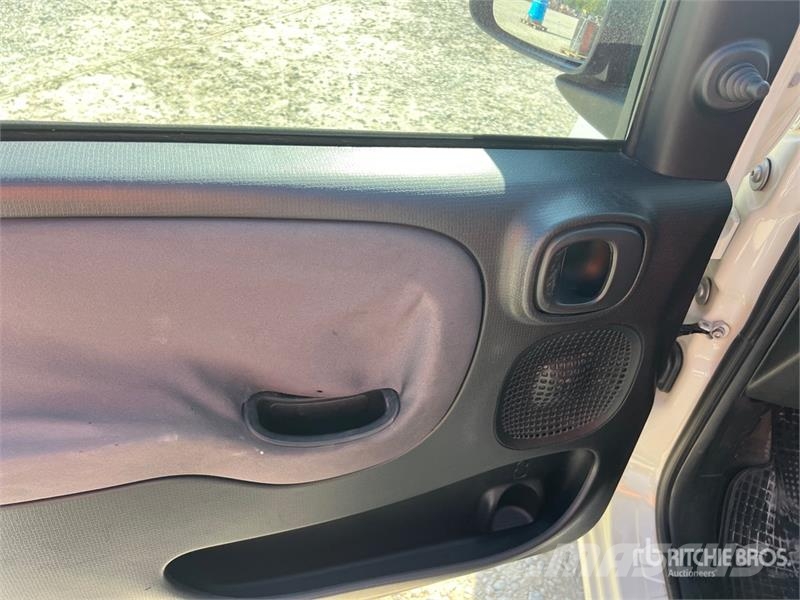 Fiat Panda 1.3 MJT 75CV EU5 VAN CLIMBING 4X4 2P.POP Car Pakettiautot