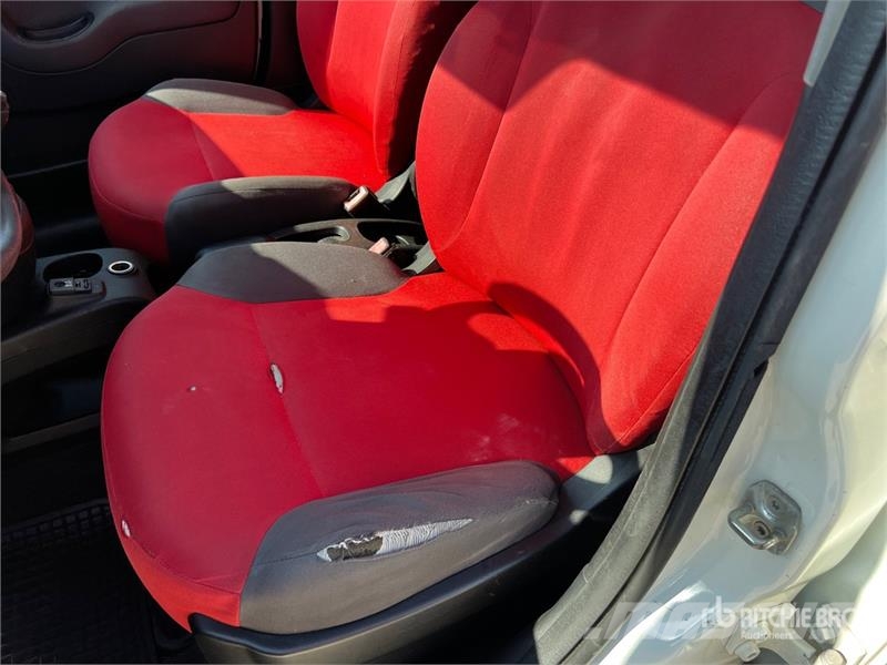 Fiat Panda 1.3 MJT 75CV EU5 VAN CLIMBING 4X4 2P.POP Car Pakettiautot
