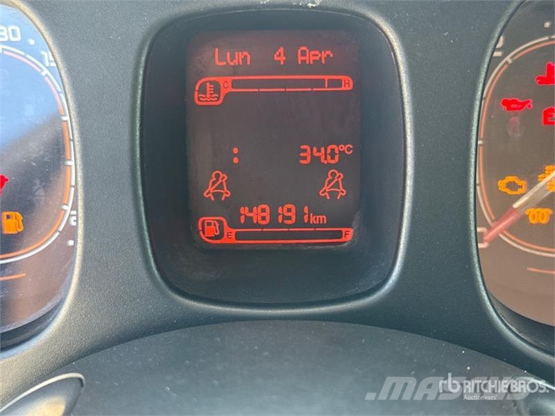 Fiat Panda 1.3 MJT 80CV VAN 4X4 2P.POP Cargo Van Transporterek