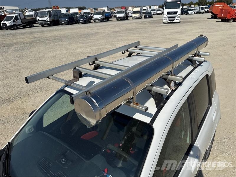 Fiat Panda 1.3 MJT 80CV VAN 4X4 2P.POP Cargo Van Transporterek