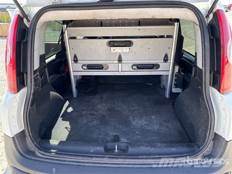 Fiat Panda 1.3 MJT 80CV VAN 4X4 2P.POP Cargo Van Transporterek