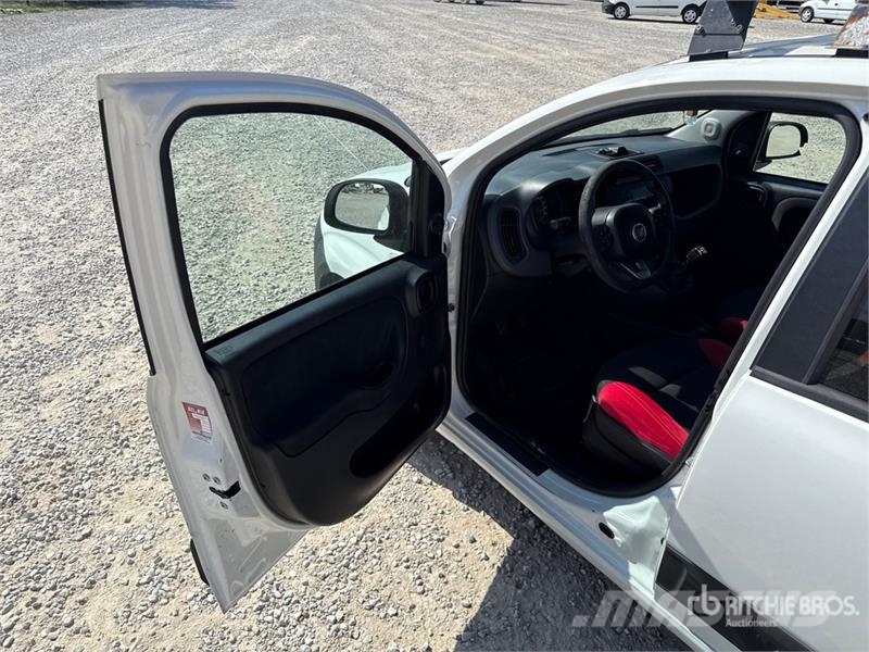 Fiat Panda 1.3 MJT 80CV VAN 4X4 2P.POP Cargo Van Transporterek