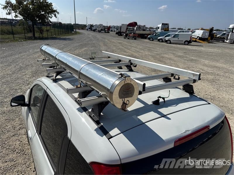Fiat Panda 1.3 MJT 80CV VAN 4X4 2P.POP Cargo Van Transporterek