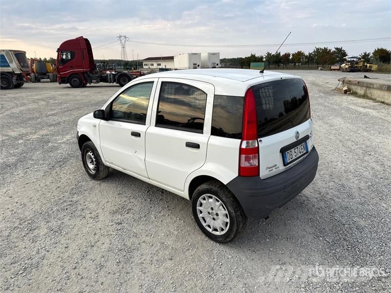 Fiat Panda 4x4 Cargo Van Dostavna vozila / kombiji