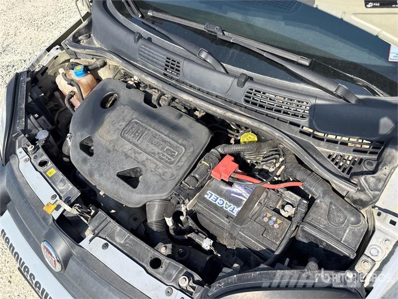 Fiat Panda 4X4 Cross Automobile Automobili