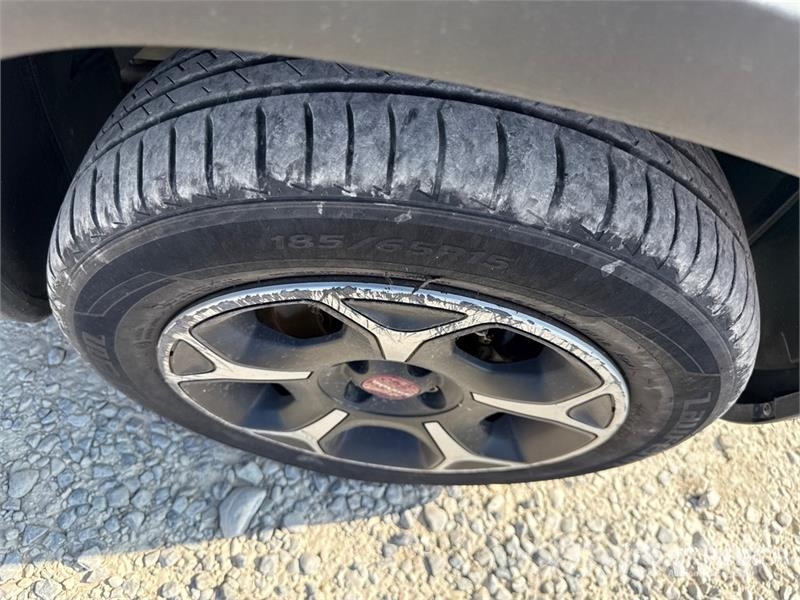 Fiat Panda 4X4 Cross Automobile Automobili