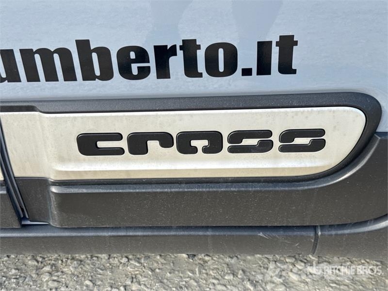 Fiat Panda 4X4 Cross Automobile Automobili