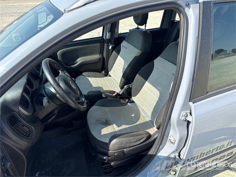 Fiat Panda 4X4 Cross Automobile Automobili