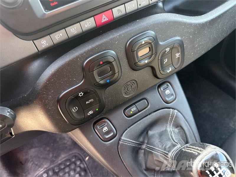 Fiat Panda 4X4 Cross Automobile Automobili