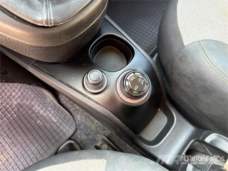 Fiat Panda 4X4 Cross Automobile Automobili