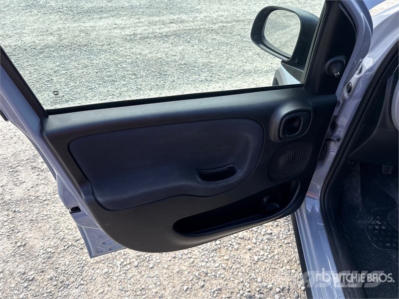 Fiat Panda 4X4 Wild Automobile Otomobiller
