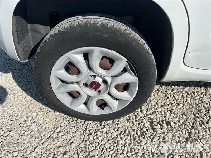 Fiat Panda 900CC NATURAL POWER EURO6 VAN 2 P Cargo Van Pakettiautot