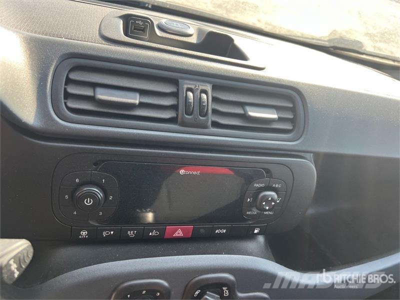 Fiat Panda 900CC NATURAL POWER EURO6 VAN 2 P Cargo Van Pakettiautot