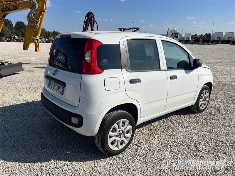 Fiat Panda 900CC NATURAL POWER EURO6 VAN 2 P Cargo Van Pakettiautot