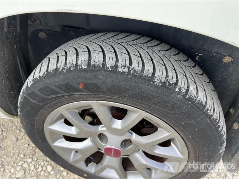 Fiat Panda Cargo Van Transporterek