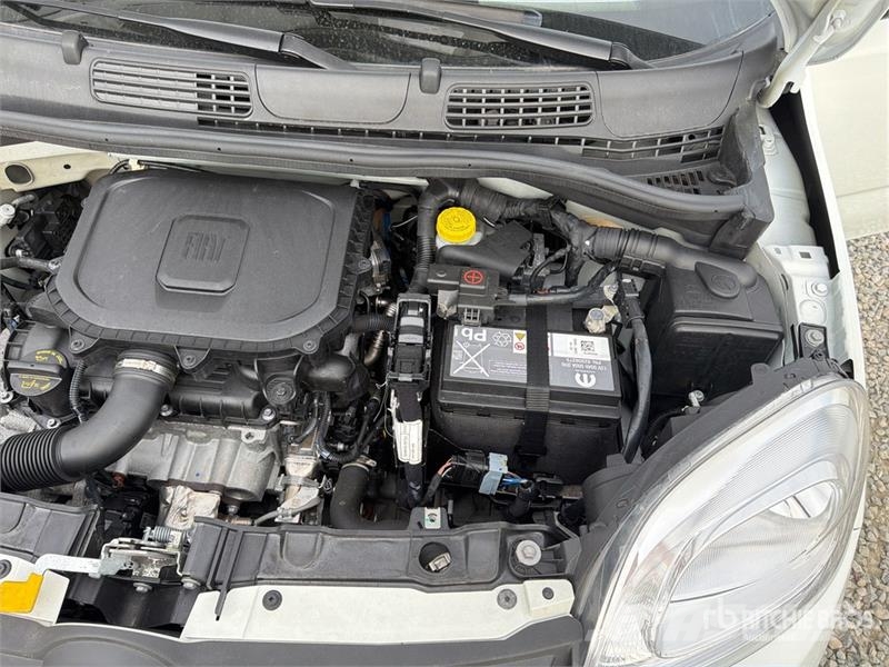 Fiat Panda Hybrid 1.0 52 KW Mild/Hybrid Automobile Auto's