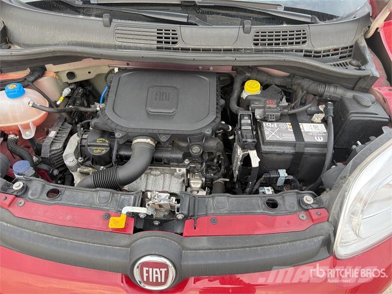 Fiat Panda Hybrid 1.0 52 KW Mild/Hybrid Automobile Auto's