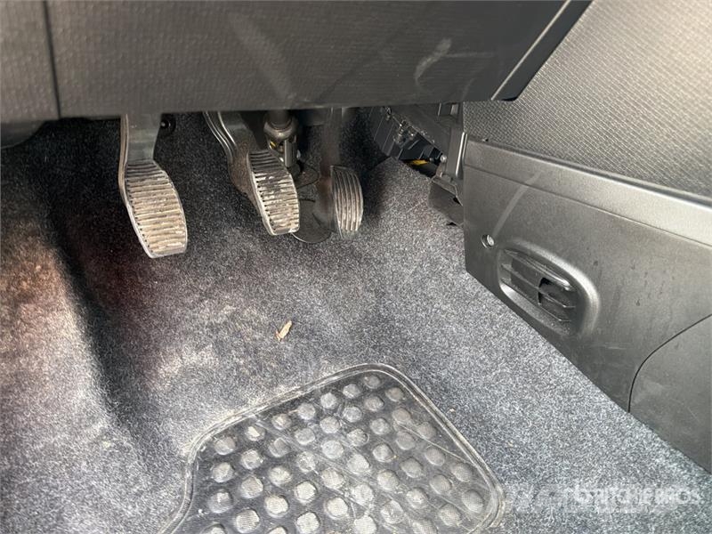 Fiat Panda Hybrid Automobile Auto's