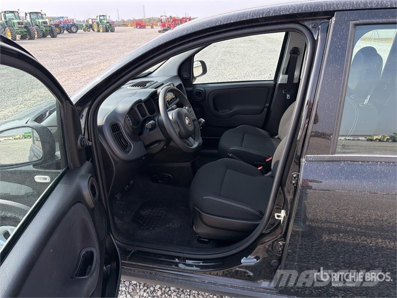 Fiat Panda Hybrid Panda 1.0 52 KW Mild/Hybrid Automobil Auto's