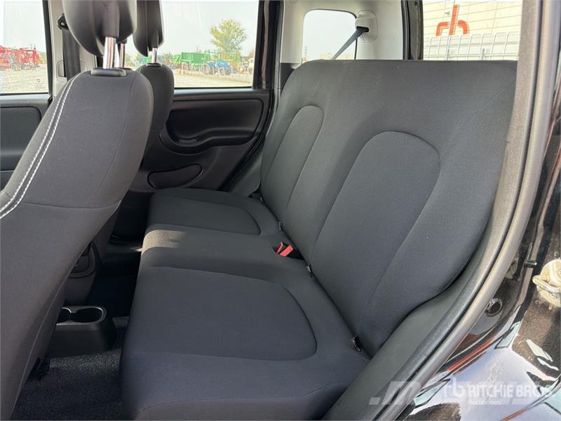 Fiat Panda Hybrid Panda 1.0 52 KW Mild/Hybrid Automobil Auto's