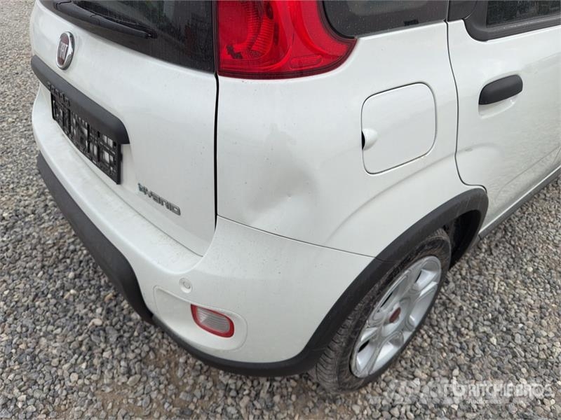 Fiat Panda Hybrid Panda 1.0 52 KW Mild/Hybrid Automobil Auto's
