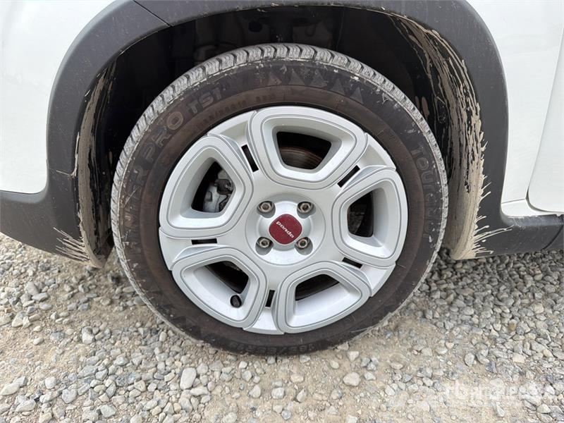 Fiat Panda Hybrid Panda 1.0 52 KW Mild/Hybrid Automobil Auto's