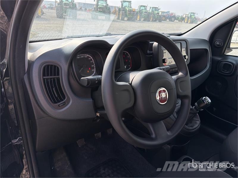 Fiat Panda Hybrid Panda 1.0 52 KW Mild/Hybrid Automobil Auto's