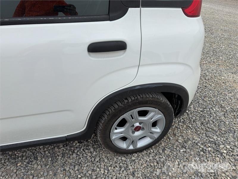 Fiat Panda Hybrid Panda 1.0 52 KW Mild/Hybrid Automobil Auto's