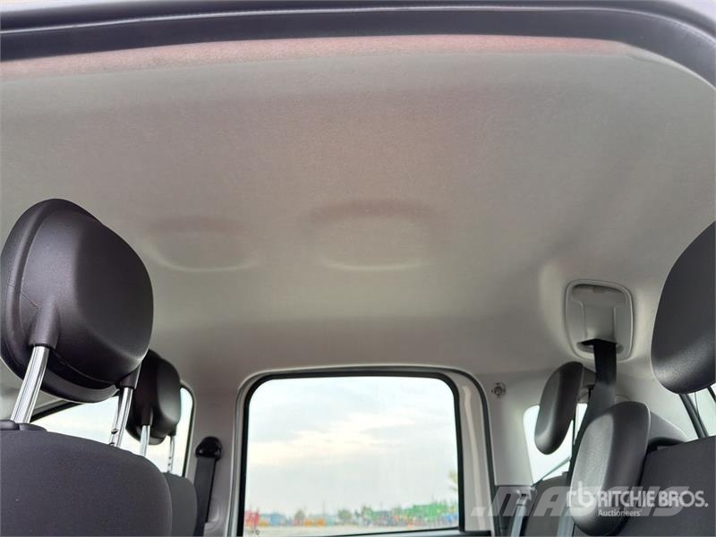 Fiat Panda Hybrid Panda 1.0 52 KW Mild/Hybrid Automobil Auto's