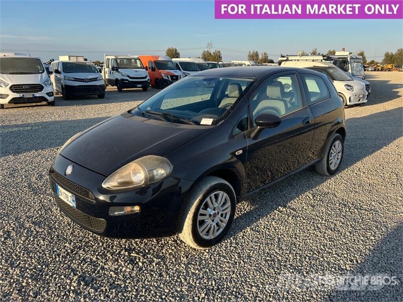 Fiat Punto Automobile سيارات