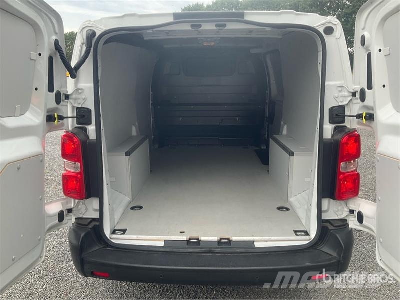 Fiat Scudo 1.5 D 75 KW KA L3H1 Cargo Van Transporterek