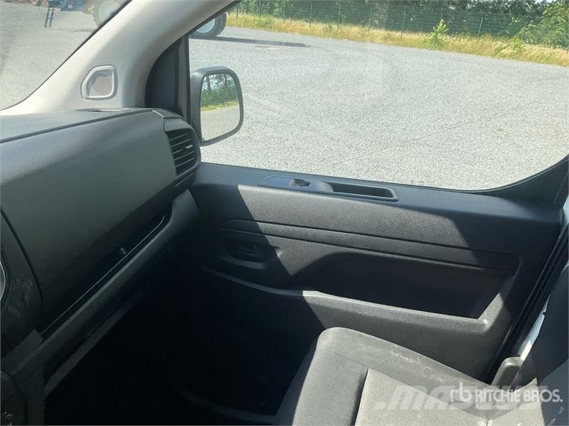 Fiat Scudo 1.5 D 75 KW KA L3H1 Cargo Van Krovininiai furgonai