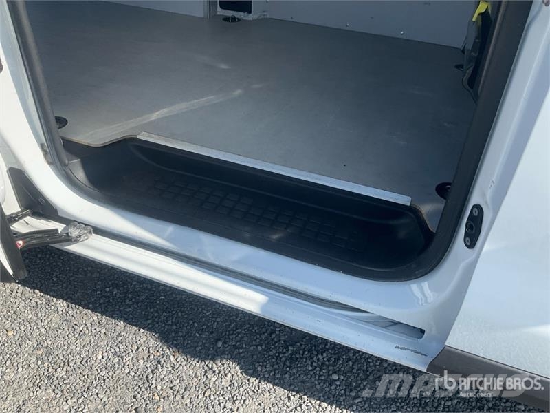 Fiat Scudo 1.5 D 75 KW KA L3H1 Cargo Van Lieferwagen