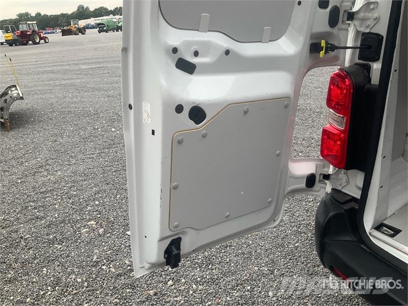 Fiat Scudo 1.5 D 75 KW KA L3H1 Cargo Van Transporterek