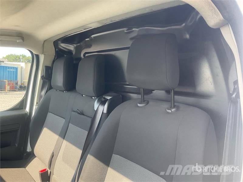 Fiat Scudo 1.5 D 75 KW KA L3H1 Cargo Van Lieferwagen