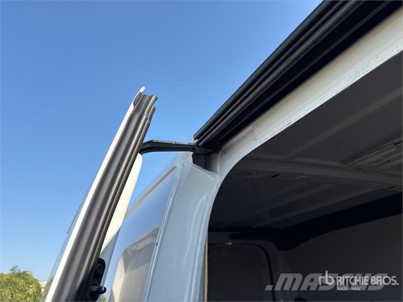 Fiat Scudo 1.5 D 75 KW KA L3H1 Cargo Van Varebiler