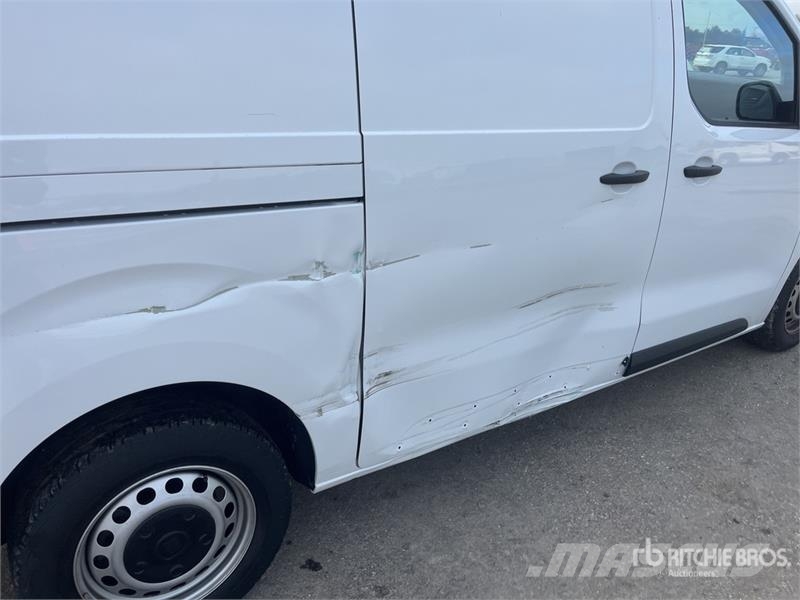 Fiat Scudo 1.5 D 75 KW KA L3H1 - panel Van L3H1 Cargo V Dostavna vozila / kombiji