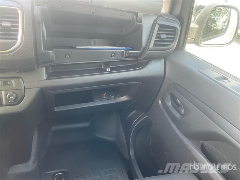 Fiat Scudo 1.5 D 75 KW KA L3H1 Cargo Van Transporterek