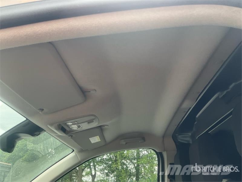Fiat Scudo 1.5 D 75 KW KA L3H1 Cargo Van Transporterek
