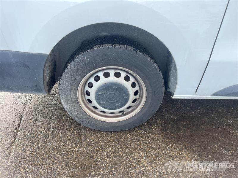 Fiat Scudo 1.5 D 75 KW KA L3H1 - panel Van L3H1 Cargo V Furgone chiuso
