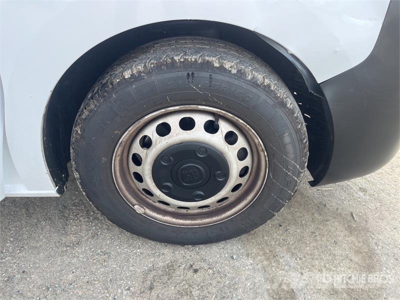 Fiat Scudo 1.5 D 75 KW KA L3H1 - panel Van L3H1 Cargo V Dostavna vozila / kombiji