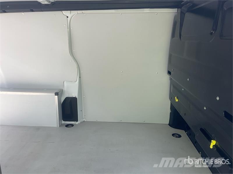 Fiat Scudo 1.5 D 75 KW KA L3H1 Cargo Van Transporterek